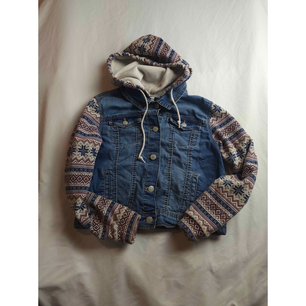 No Boundaries Denim Jacket Womens Large Blue Fair Isle Knit Sleeve Hooded Casual